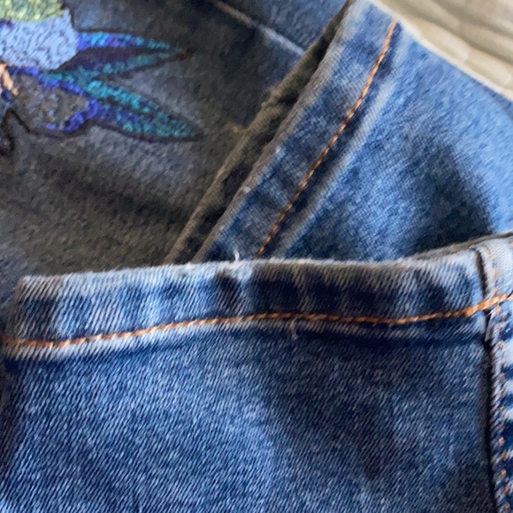 COPY - Topshop Moto Jamie High Rise Appliqué Jean… - Picture 6 of 6